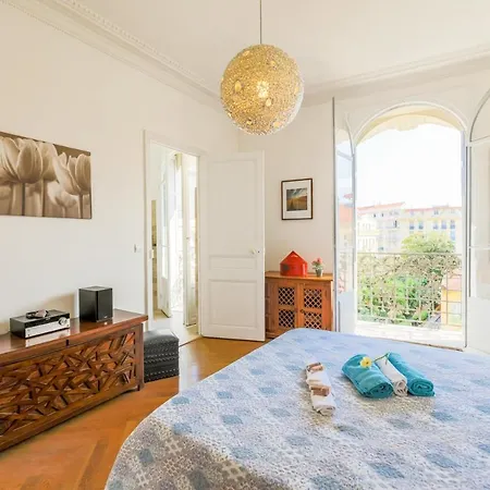 Depoilly La Roseraie - Apartament Nicea